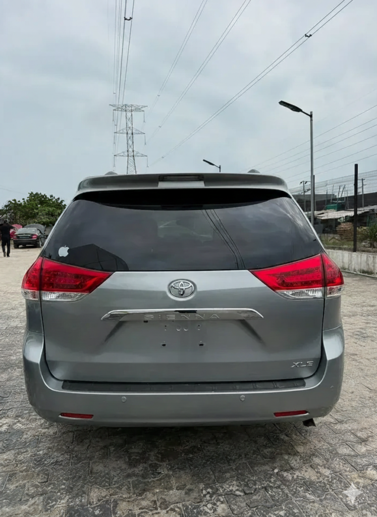 Gemini_Generated_Image_fwn4xdfwn4xdfwn4