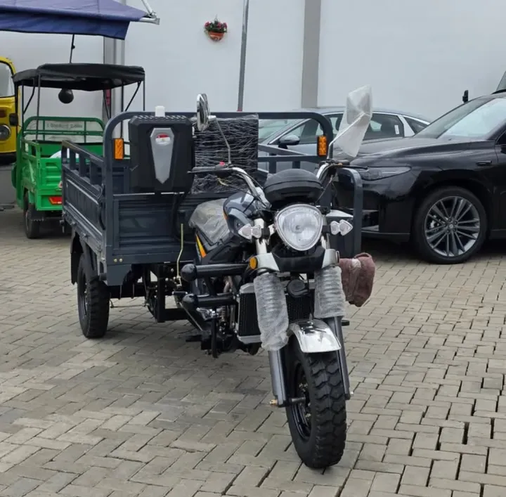 abu28_-20260205-0004