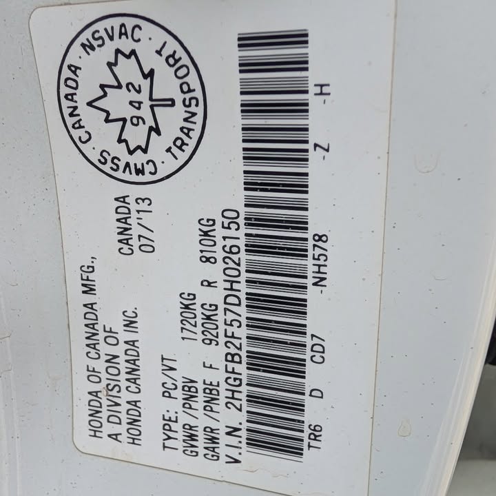 r9_cars__-20251222-0008